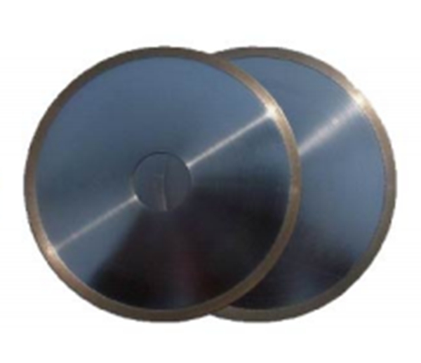 ����ʯ�и�Ƭ